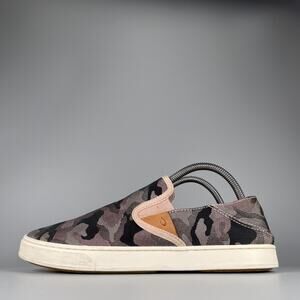 Olukai Pehuea Pa'i Women's Size 10 Green Camo Slip On Shoes Loafers Casual EUC